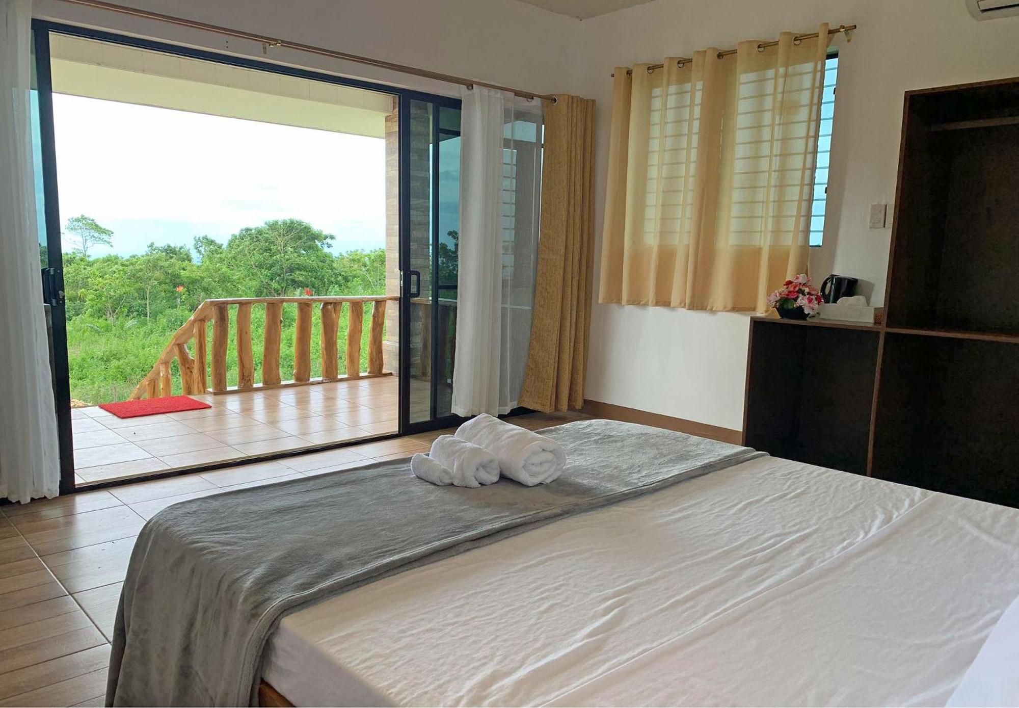 Siquijor Skylodge Mountain Resort Exterior photo